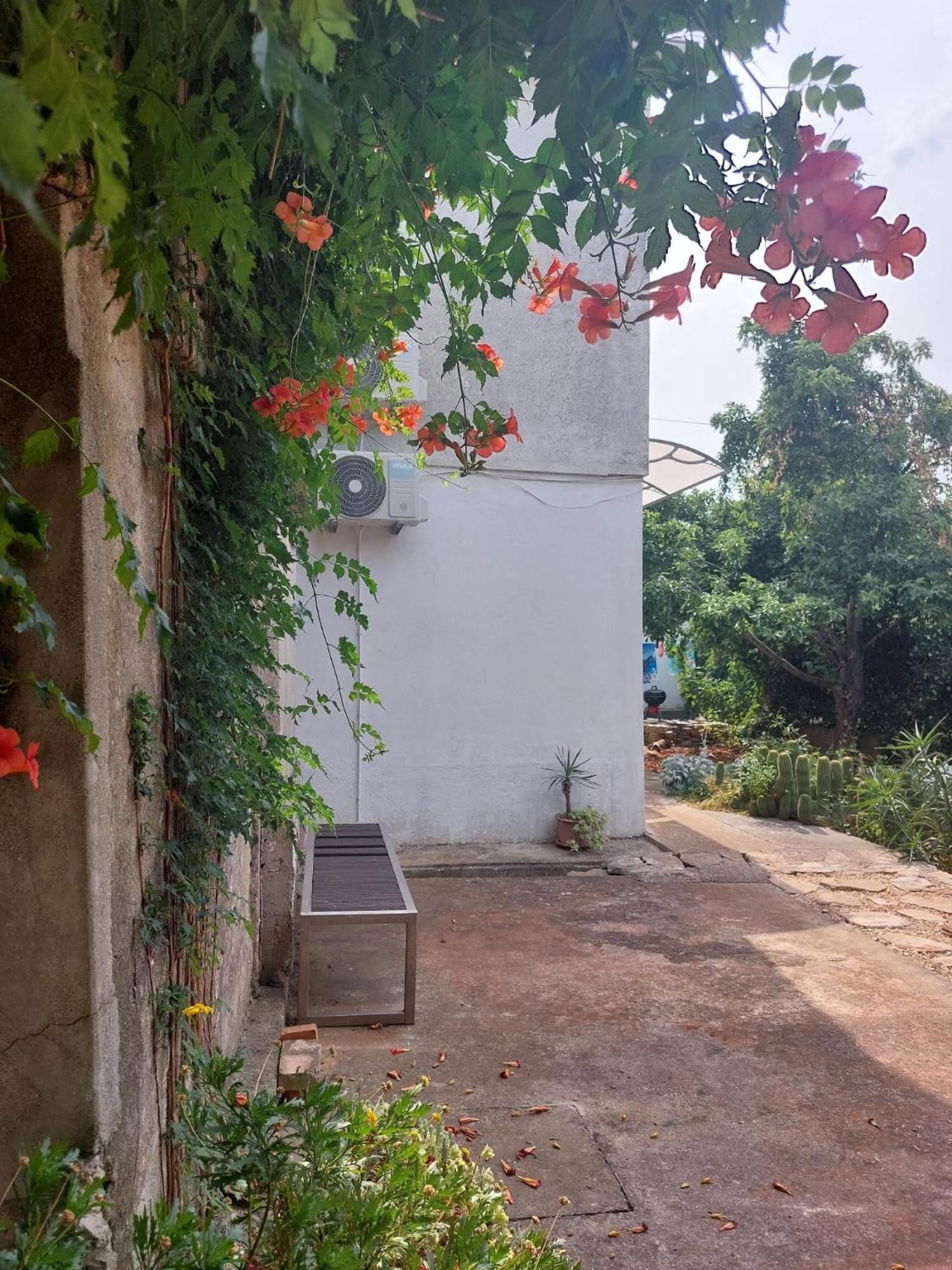 Apartment Bozava - Nena Luaran gambar
